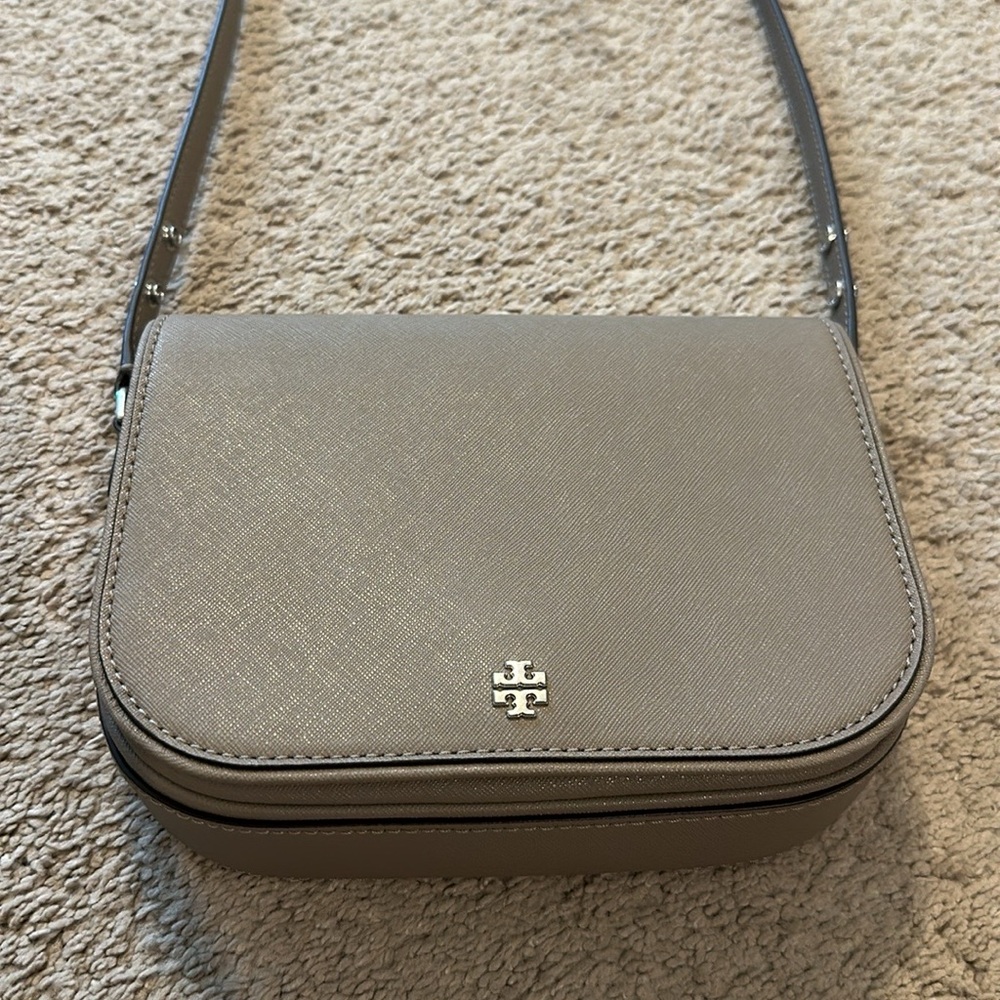 Tory Burch Metallic Taupe Crossbody Bag - Picture 2 of 10